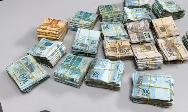 Polícia Civil apreende R$ 240 mil em espécie com diretor financeiro da Secretaria de Educação de Aracaju